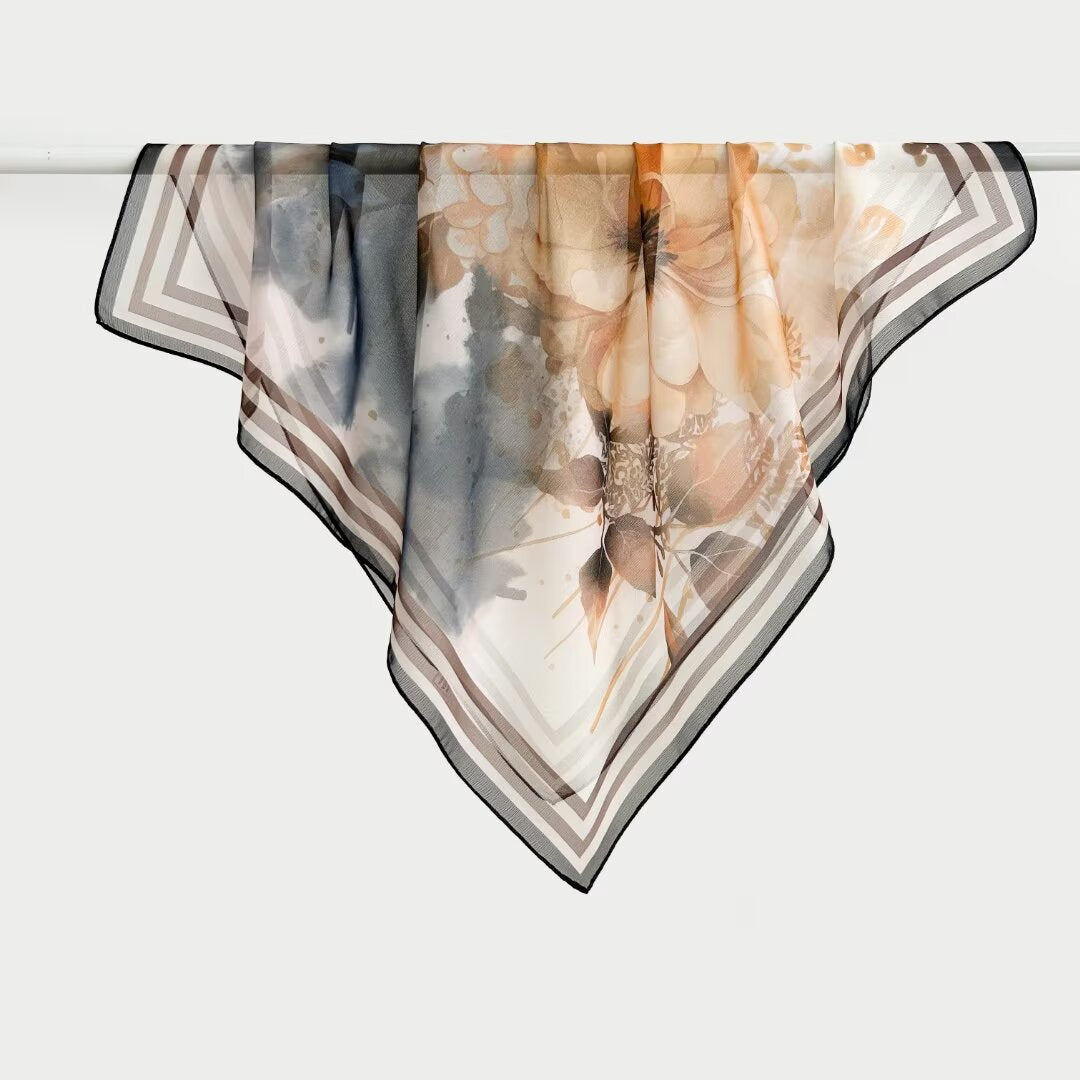 Écharpe mince imprimée versatile carrée