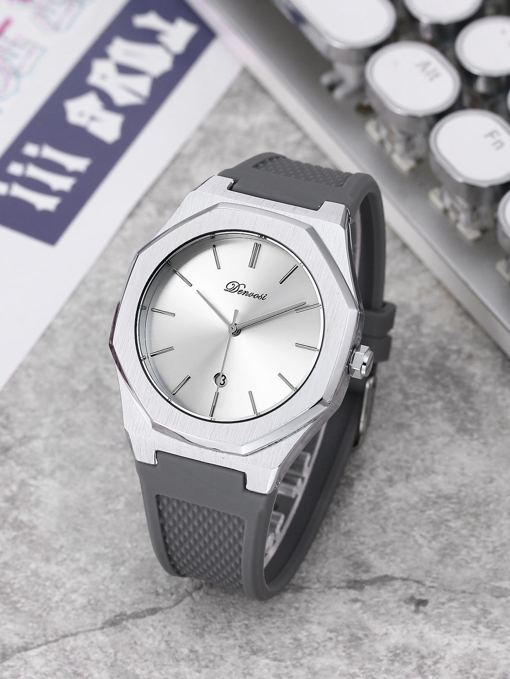 Montre Quartz imperméable élégante et minimaliste pour hommes
