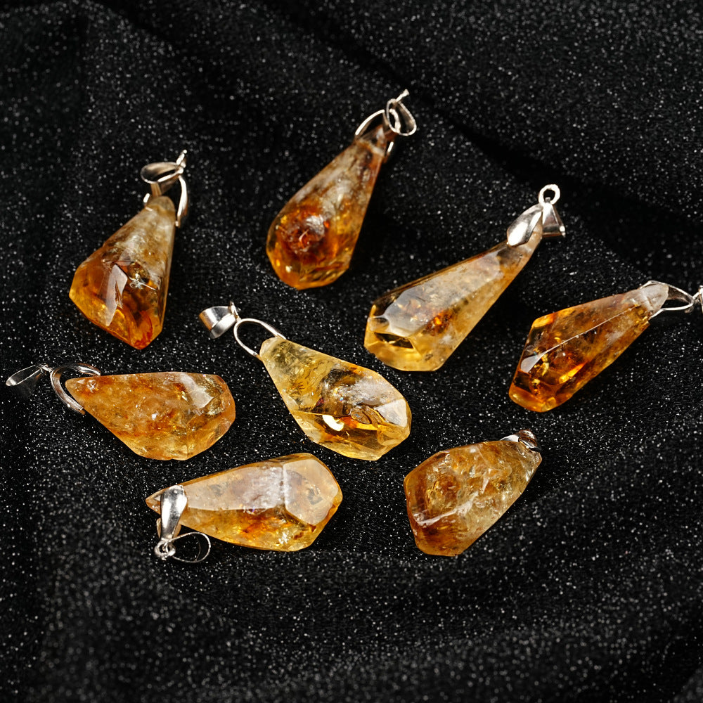 Pendentif naturel en grappe de citrine Collier irrégulier en pierre brute