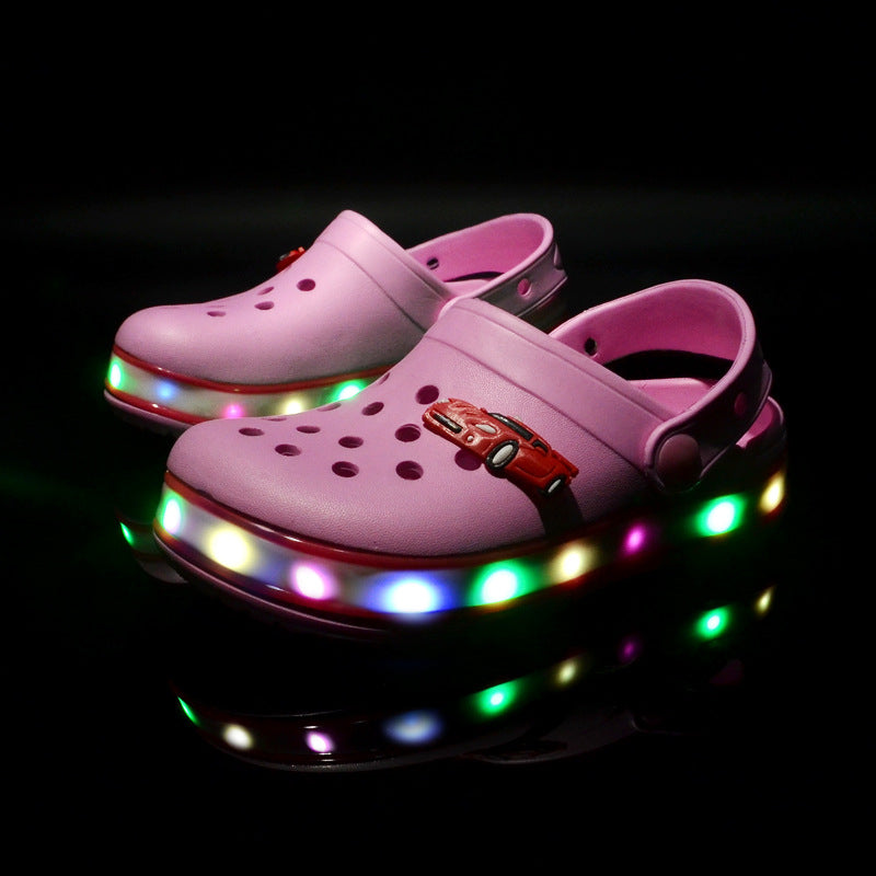 Chaussures avec LED lumière pour enfants trou Chaussures d'été