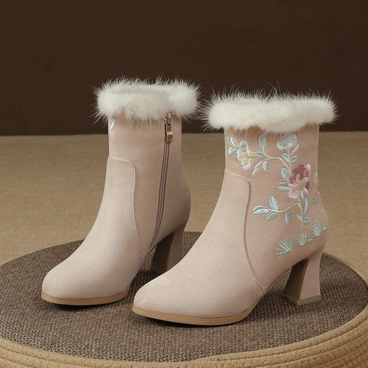 Bottes de chevilles brodées de style ethnique de l'hiver