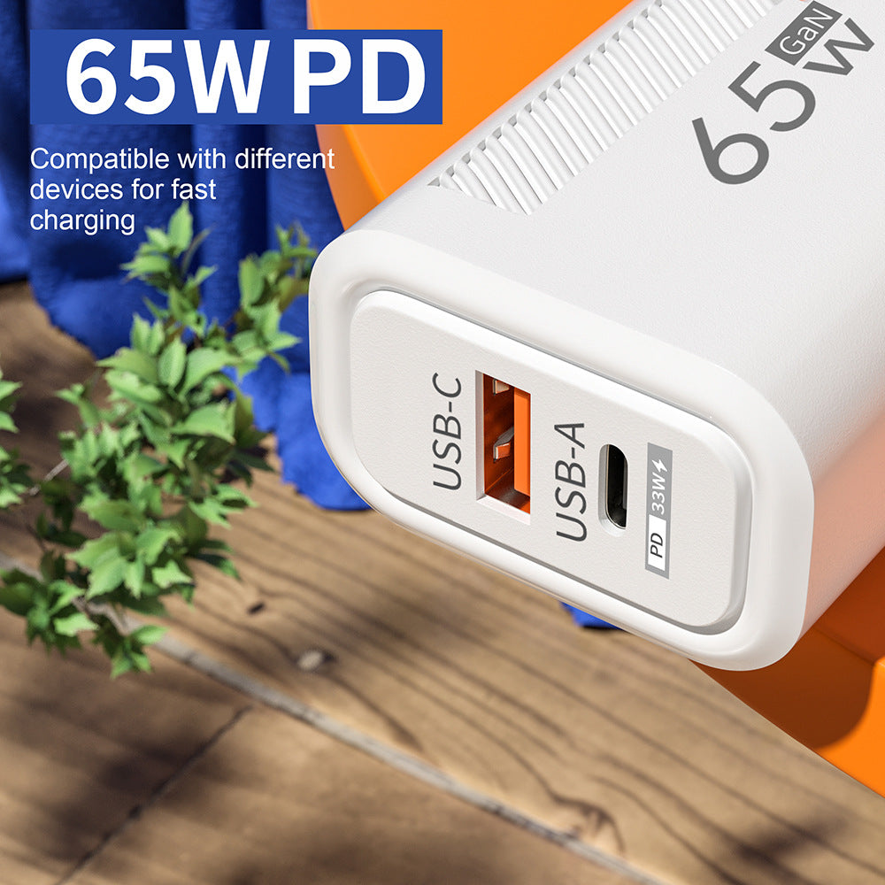 Small multi-port charger 1usb 1pd