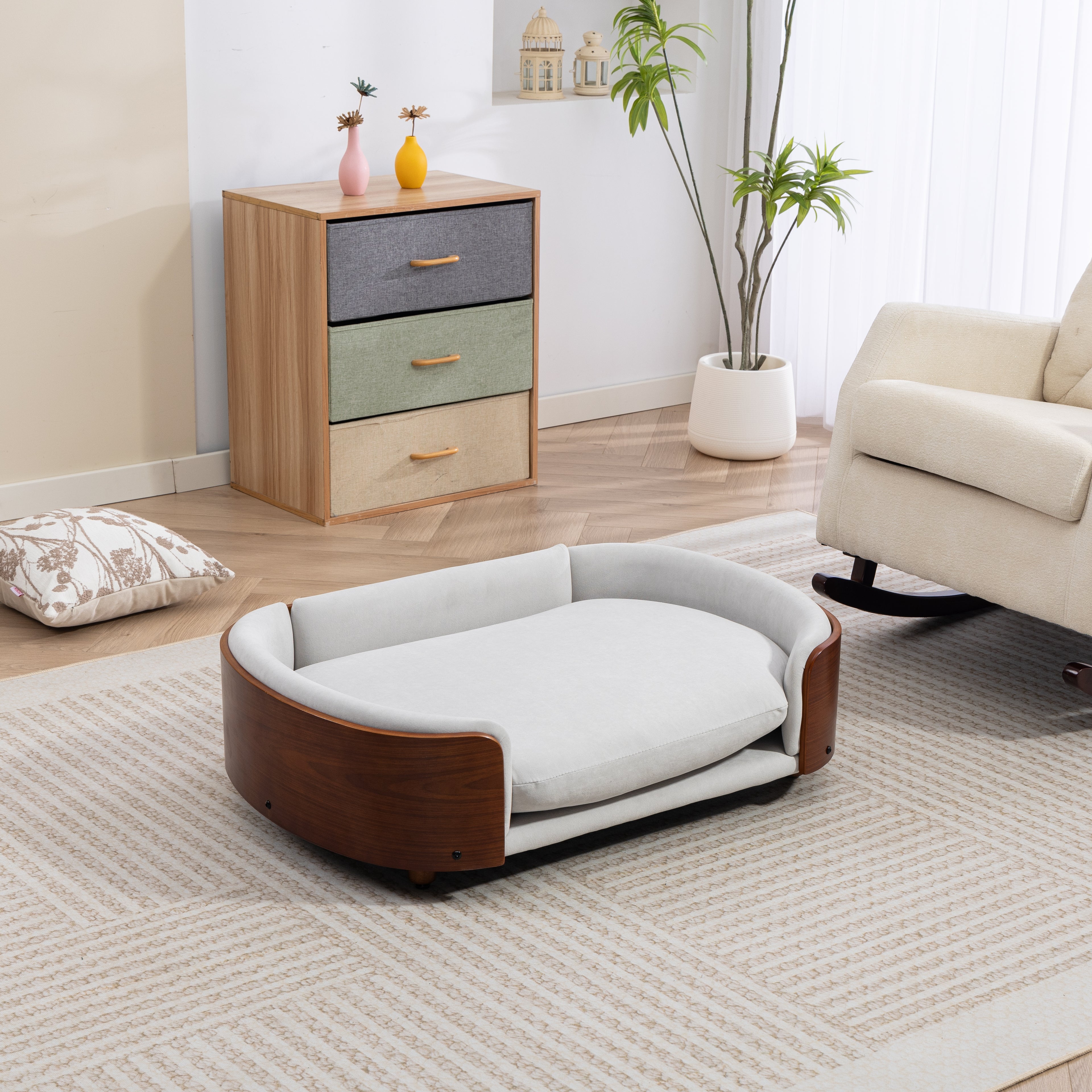 Style scandinave Lit de chien élevé Sofa Pet avec pieds en bois massif et noyer Bent Wood Bac