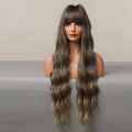 Brun Peu à peu les cheveux bouclés dorés
