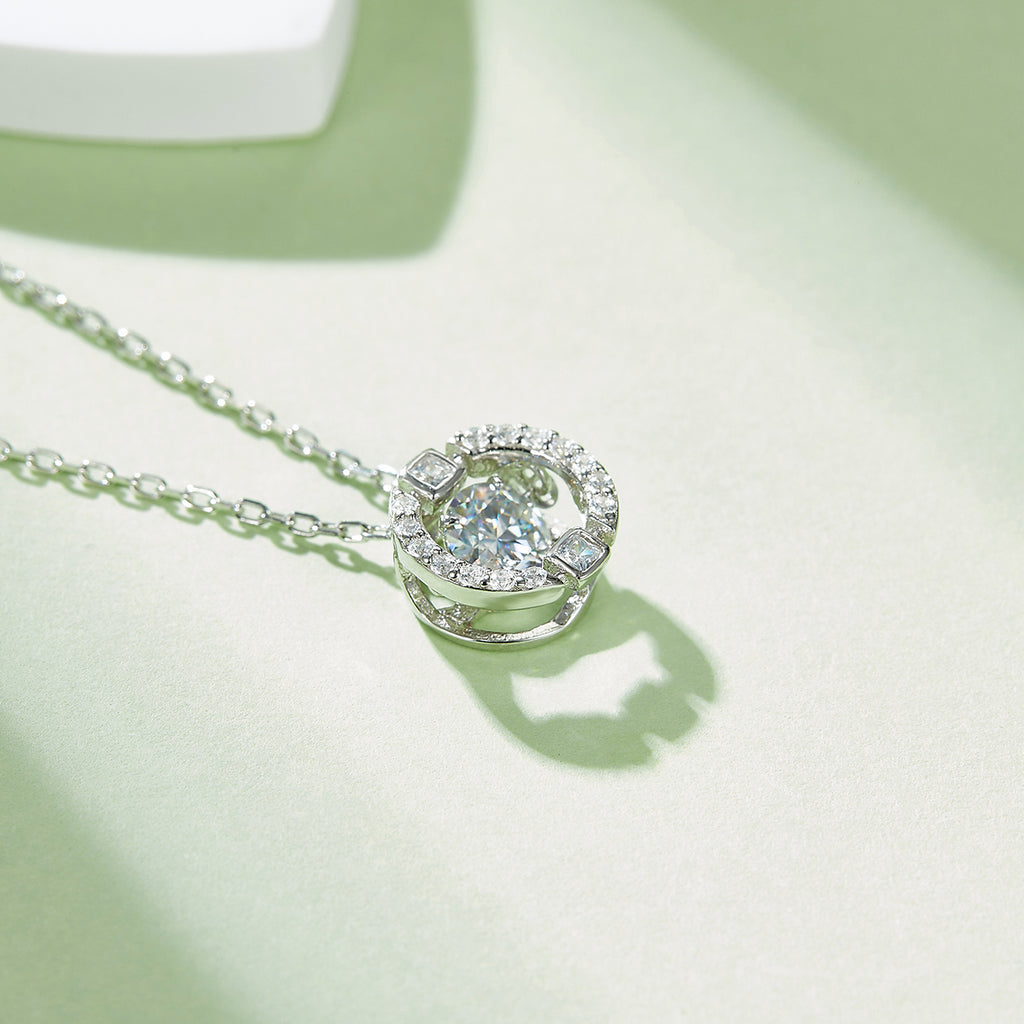S925 Argent Sterling 0.5ct D Couleur VVS1 Moissanite Collier Halo 45cm plaqué Platine Pave
