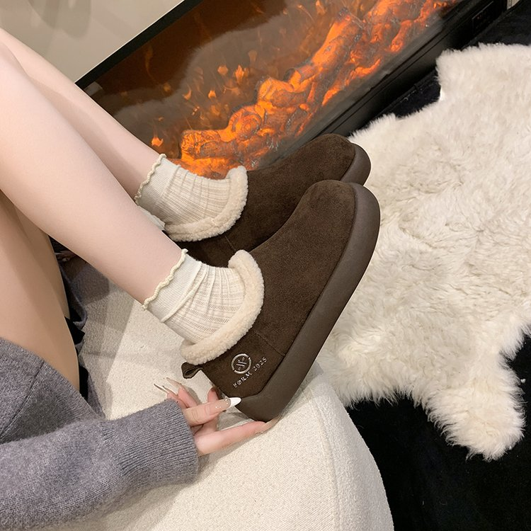 Femmes Suede Fleece Lined Ankle Bottes de neige Round Toe Platform Warm Slip sur les chaussures d'hiver