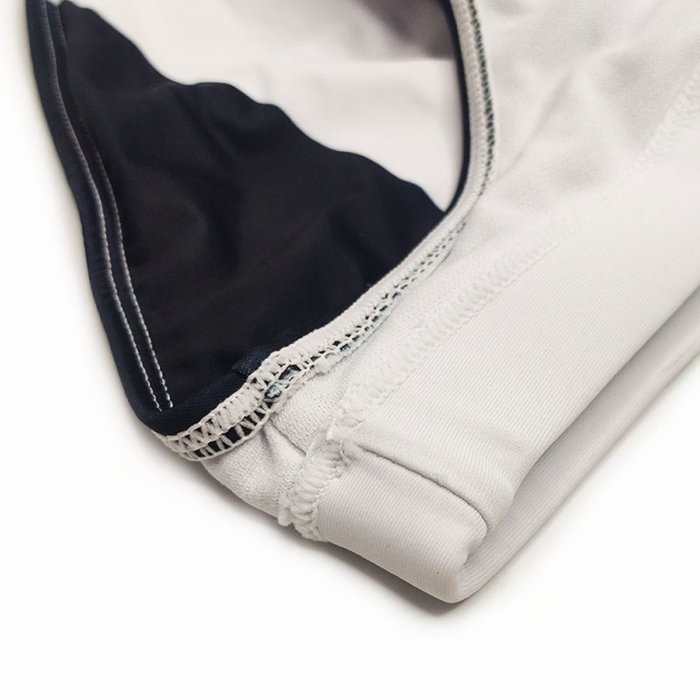 Arrivée Hommes Imprimé Contraste Couleur Petits slips Natation Trunks Close-fiting Low Waist