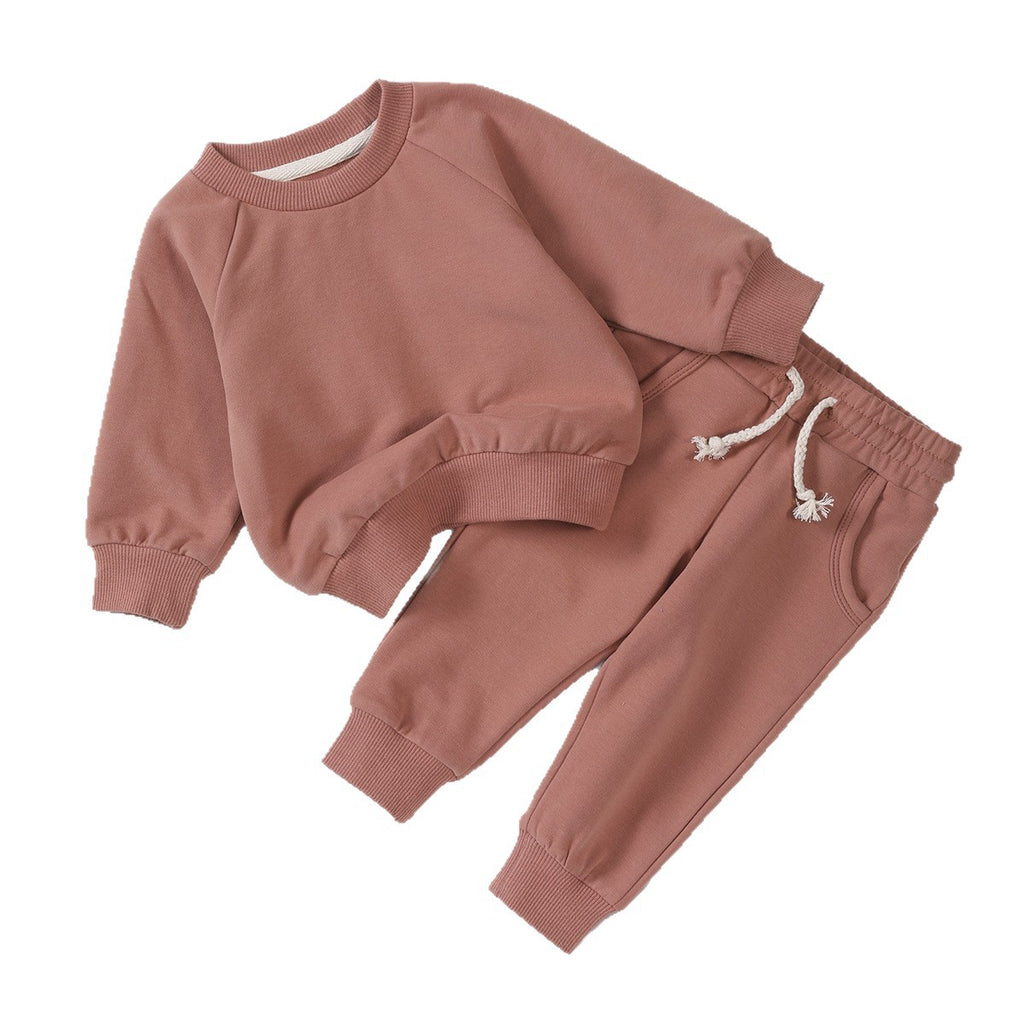 Chemise et pantalons pour enfants