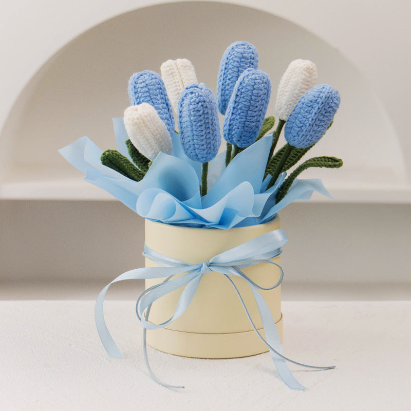 Seau de tulipe tricoté à la main