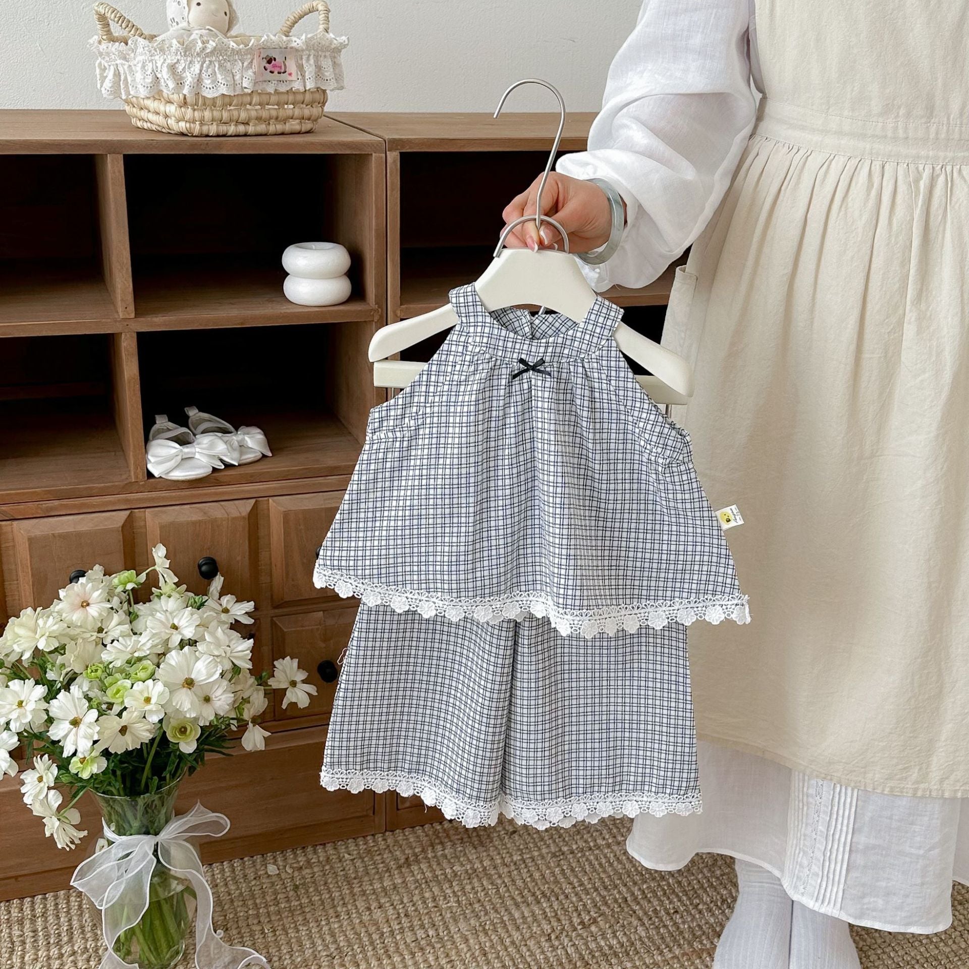 Set de deux pièces à la mode de style coréen pour bébé filles sans manches et pantalons