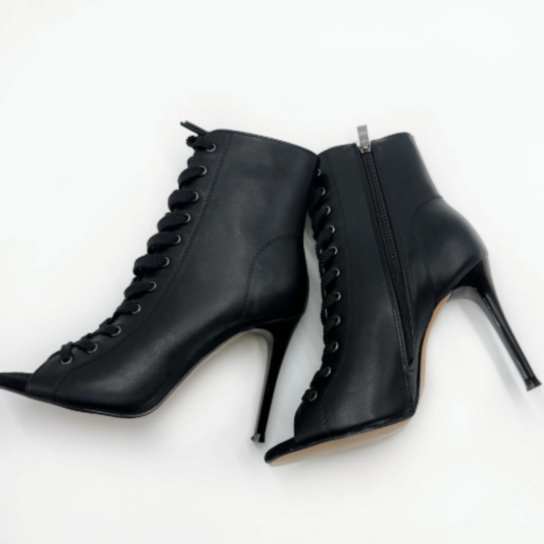 Talons hauts de style européen et américain pour les femmes avec des talons minces et des orteils sexy exposés