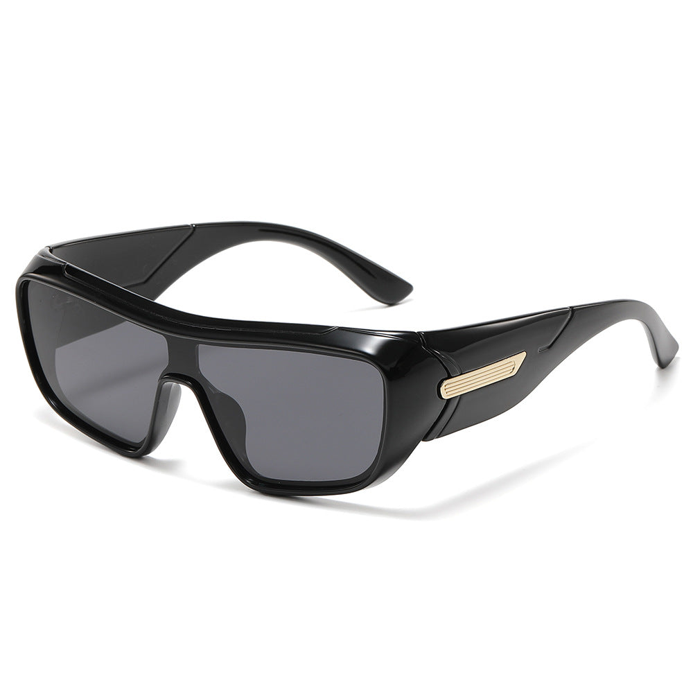 Retro Style One Piece Oversized Sunglasses