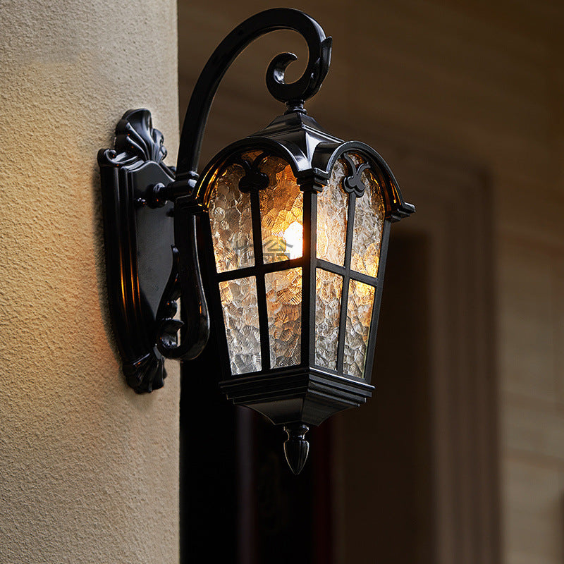 Lampe murale solaire extérieure polyvalente européenne