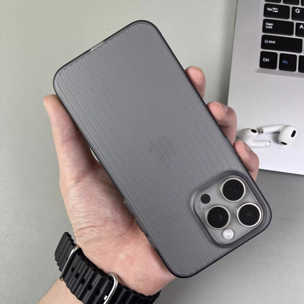 Housse de téléphone en métal ondulé pour la peau sorbée