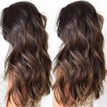 Cheveux dorés longs bouclés en fibre chimique