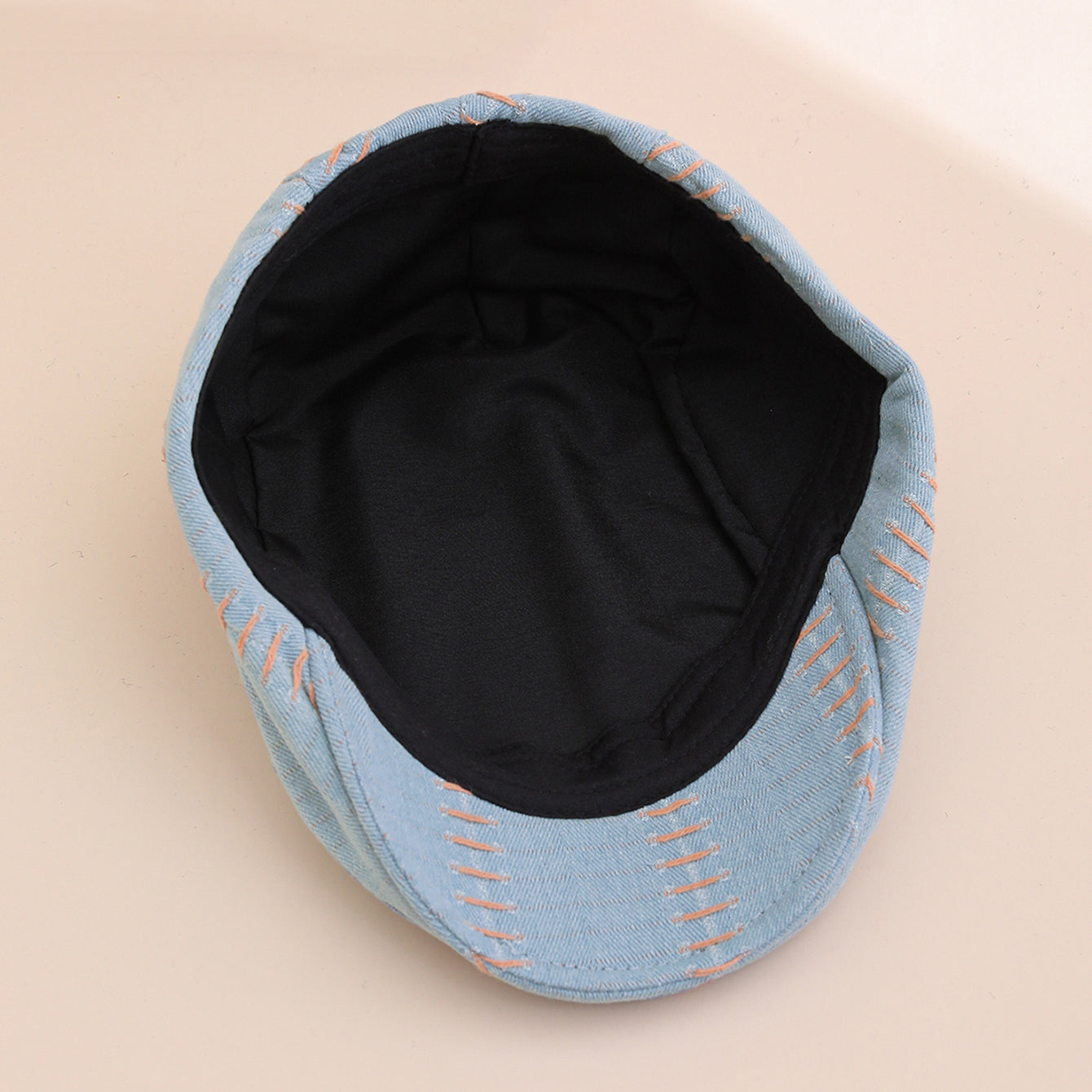 Chapeau avant Soft-top avec couture de couleur solide