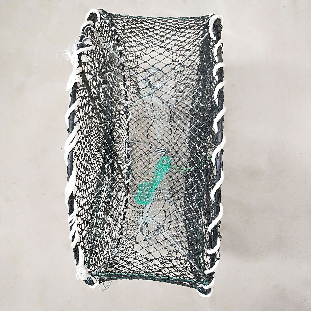 Reinforced chemical fiber folding crab pot
