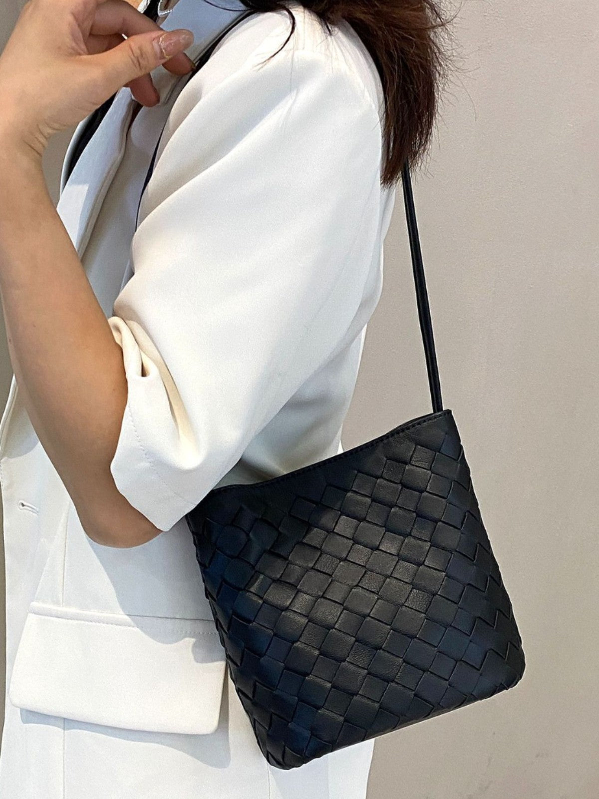 Cuir véritable tissé petit sac