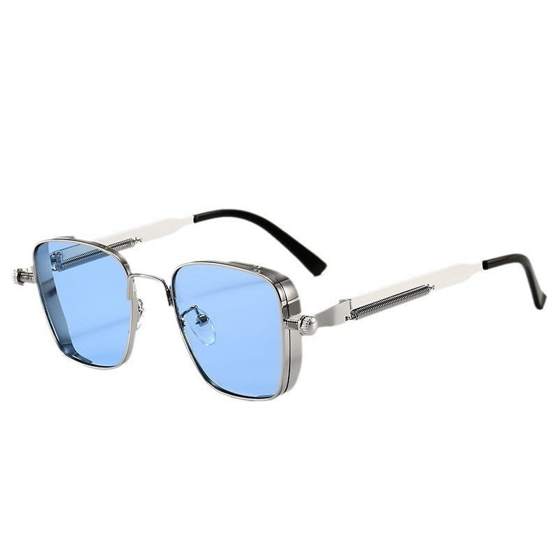 Lunettes de soleil carrées de style vintage avec une touche personnalisée