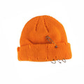 Bonnet en tricot à épingles en fer