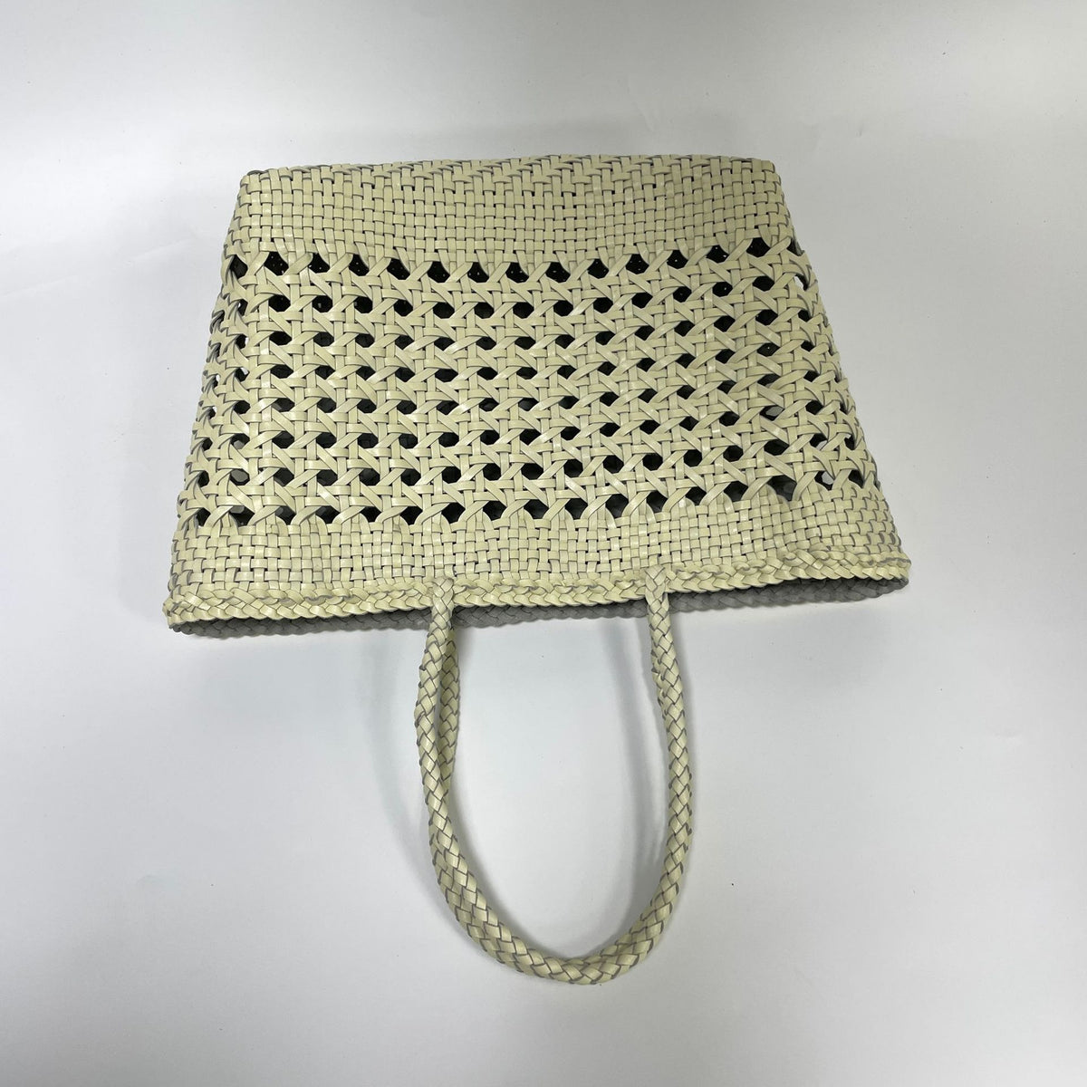 French style woven bag Genuine leather basket shape