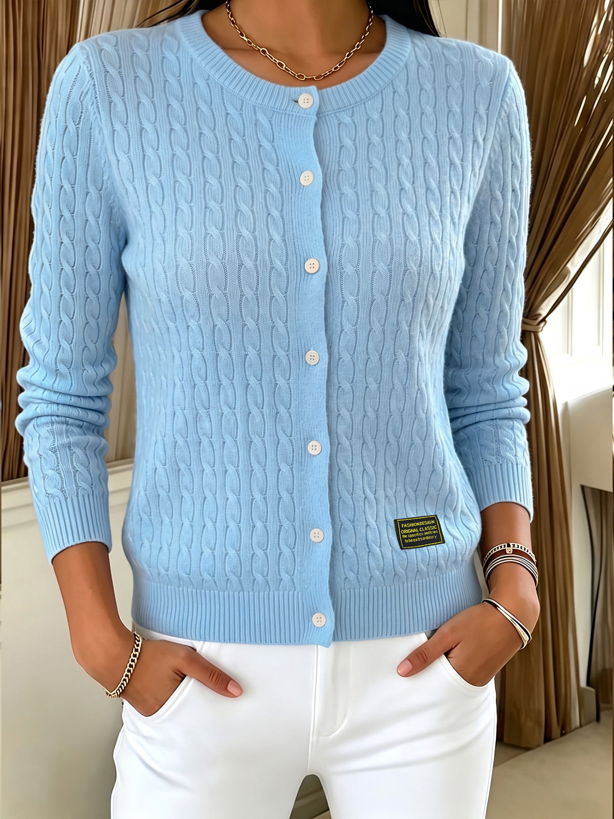 Women's long-sleeved button-up shirt