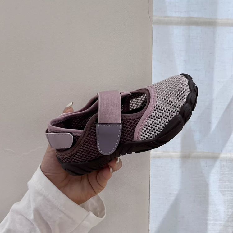 Chaussures d'été pour enfants