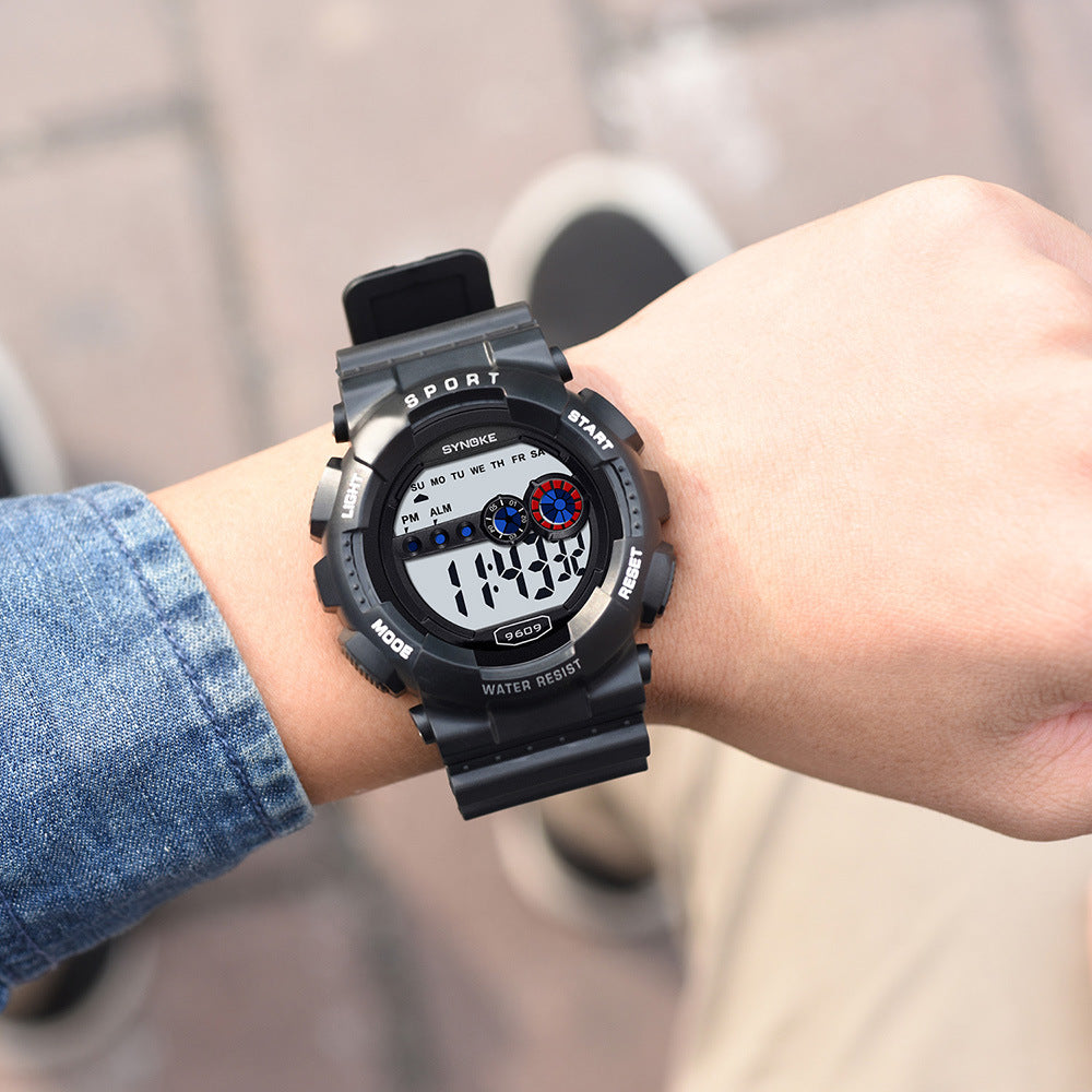 Montre de sport de plein air homme étanche Alarme multifonction grand écran