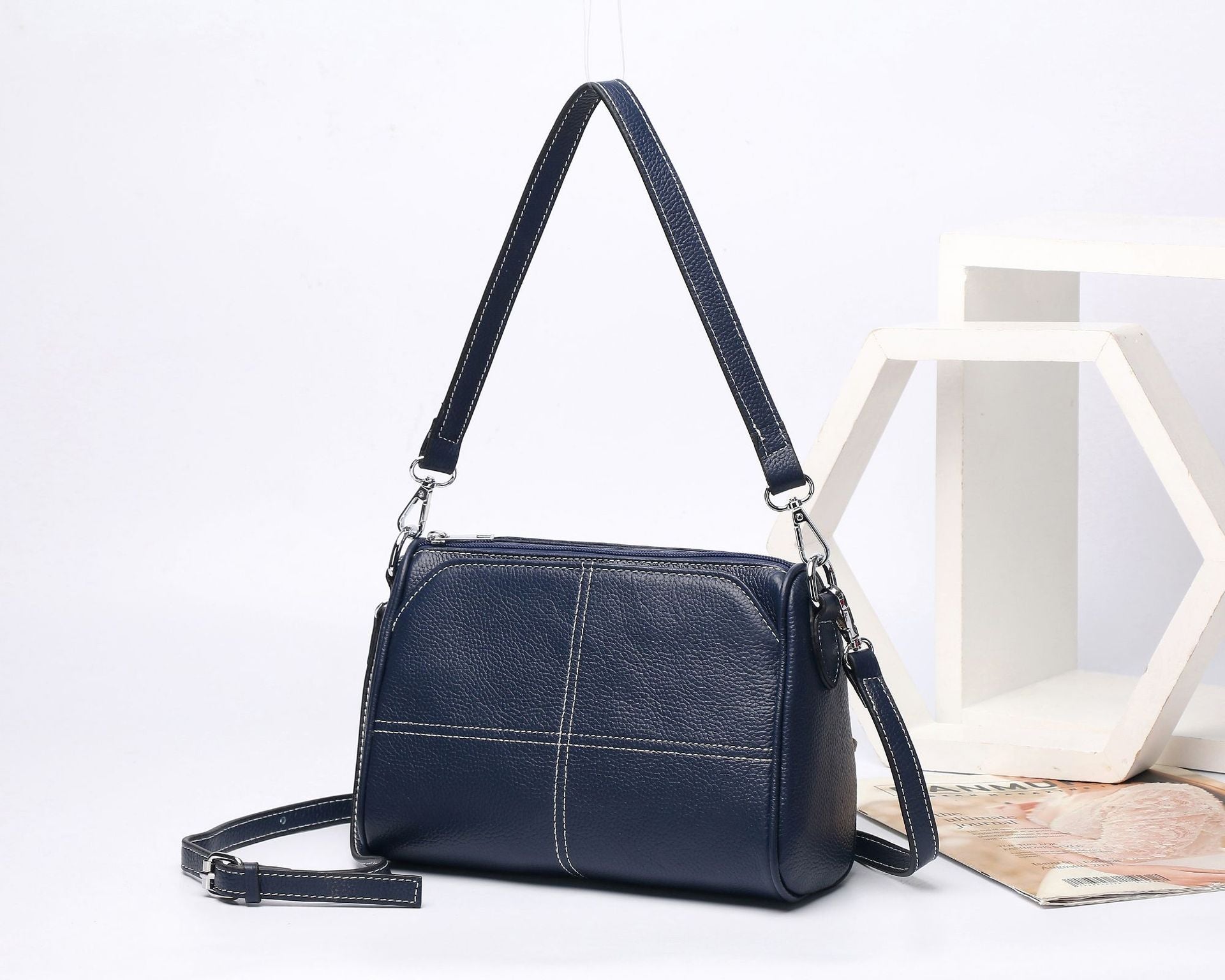 Sac à épaule et à croix en cuir pleine fleur pour femmes