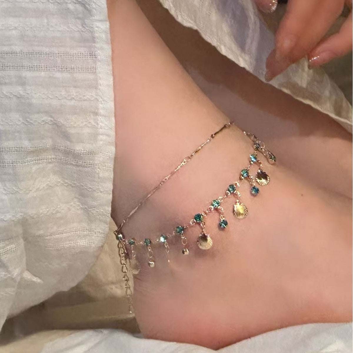Double couche ultra scintillante Shell Tassel Delicate Anklet