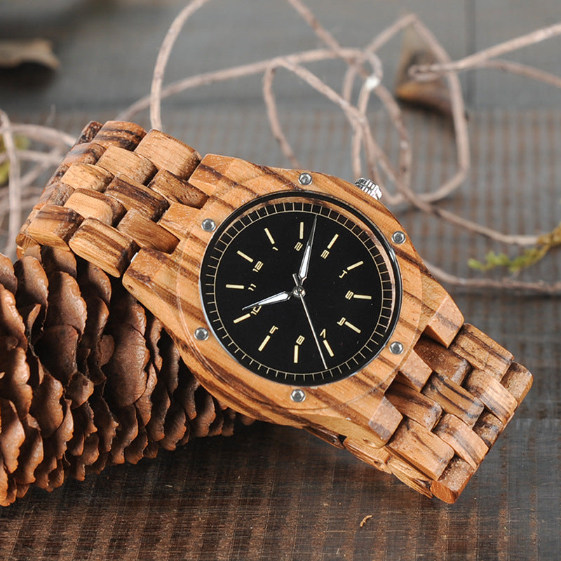 Montre Quartz de style pointeur en bois
