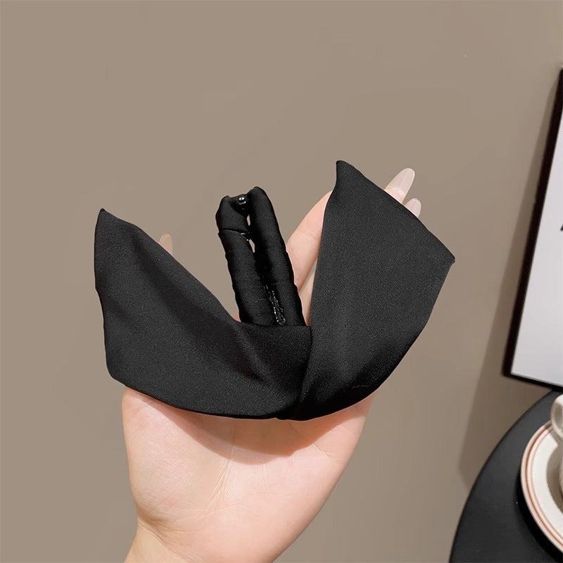 Accessoire pour cheveux en arrière-de-tête
