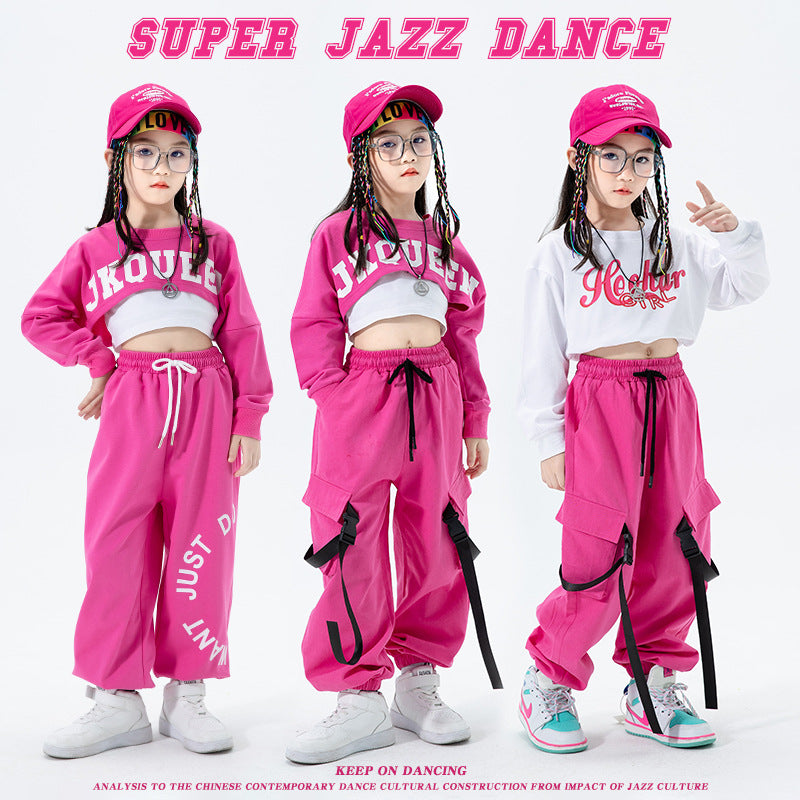 Performance de danse jazz pour filles