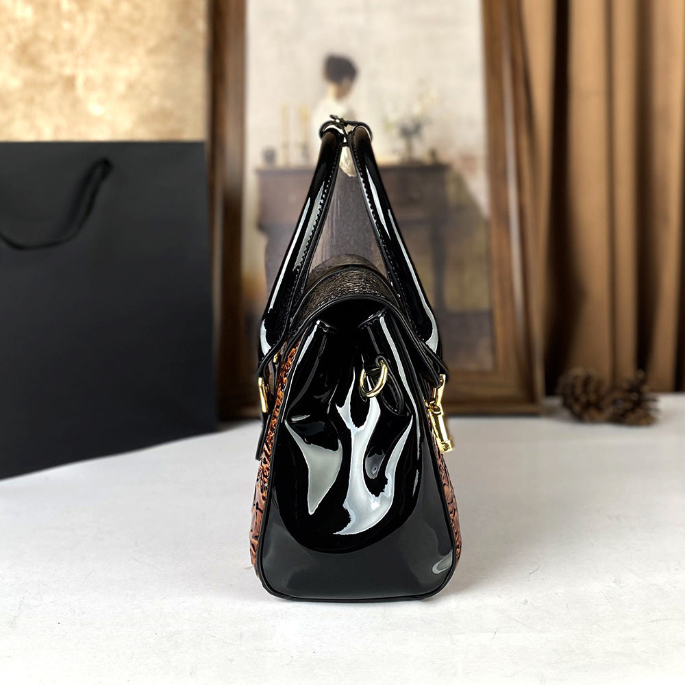 High-end versatile retro mom shoulder bag with a chic vibe