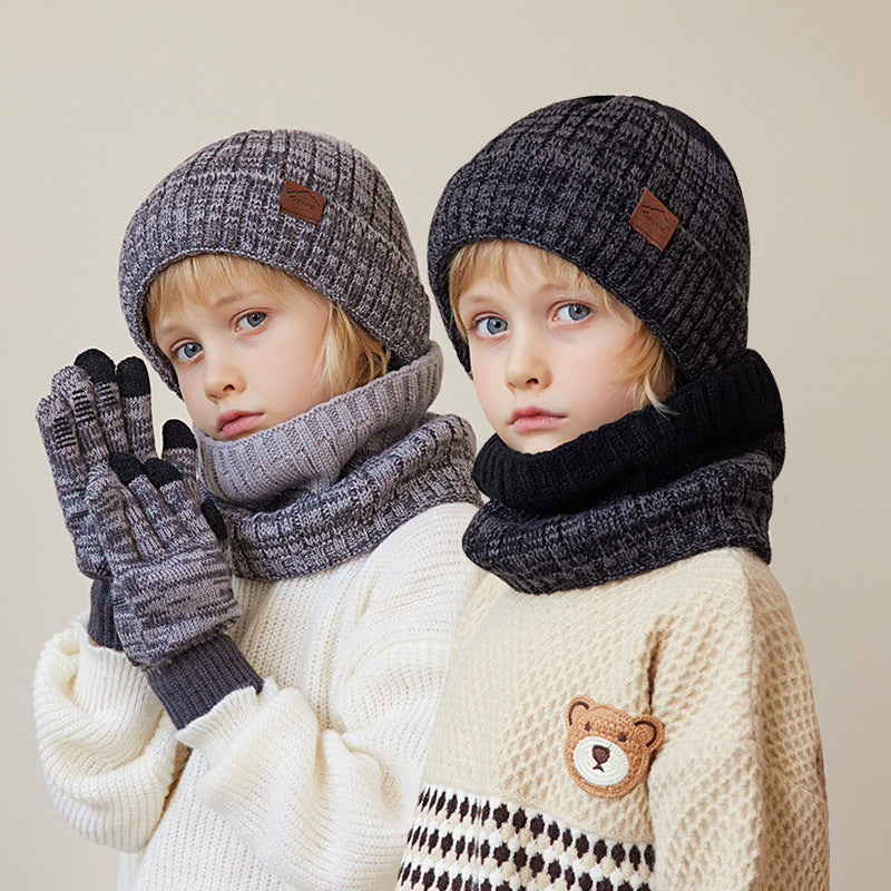 Capuche en laine tricotée pour enfants