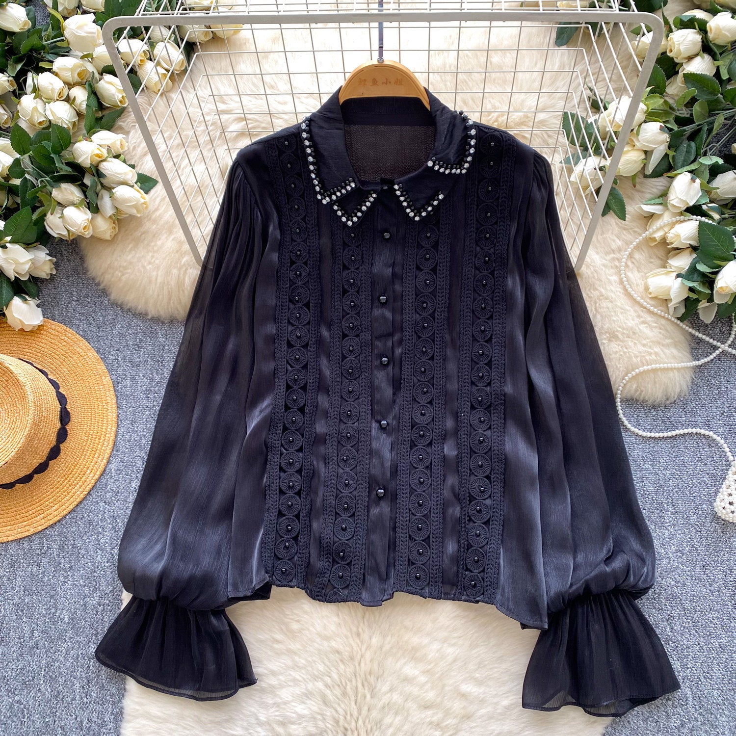 Blouse perlée douce et respirante de style français