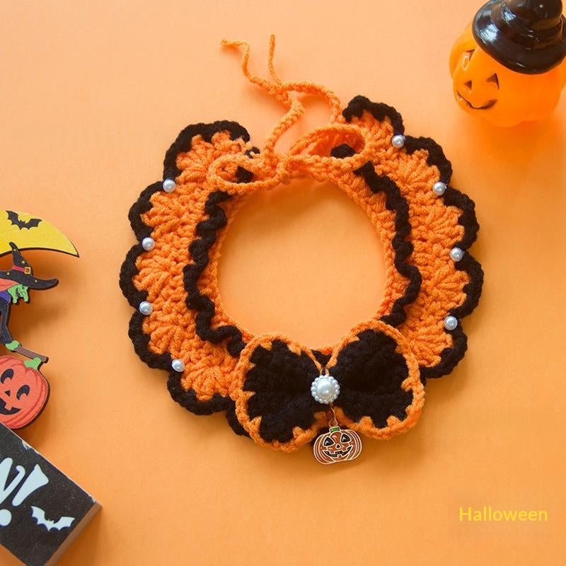 Foulard d'Halloween tricoté à la main pour chats et chiens