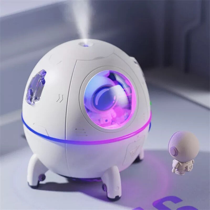Bureau d'humidificateur portable USB Astronaute Space Air Humidificateur Diffuseur 220ML Avec Colorfu
