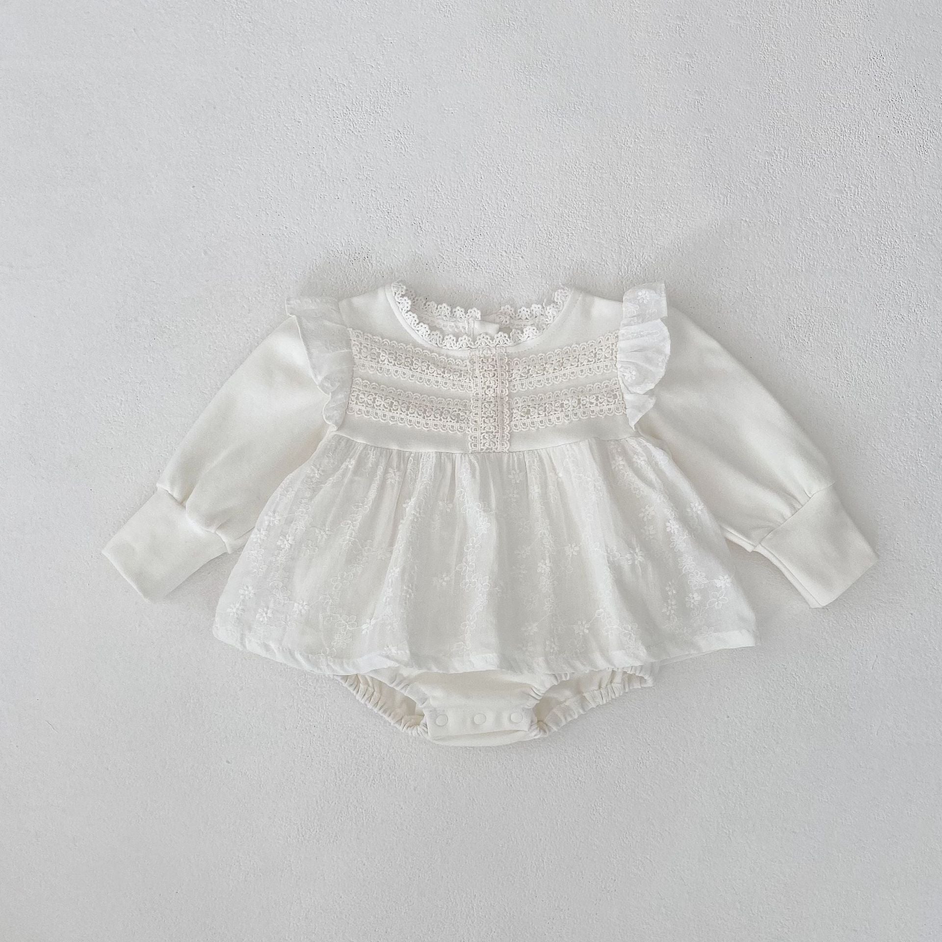 Bébé fille brodée fausse robe de princesse deux-pièces