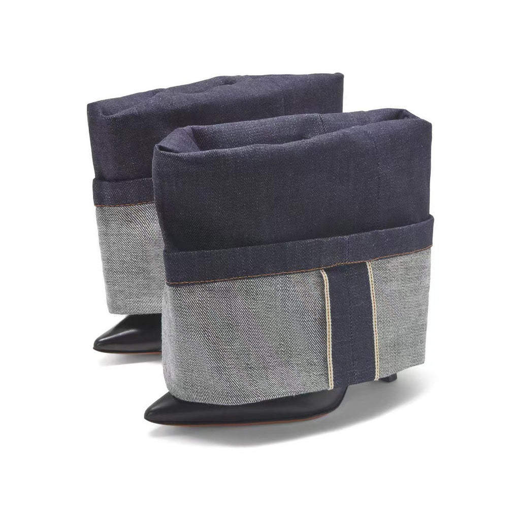 Bottes de denim pointues à talons hauts