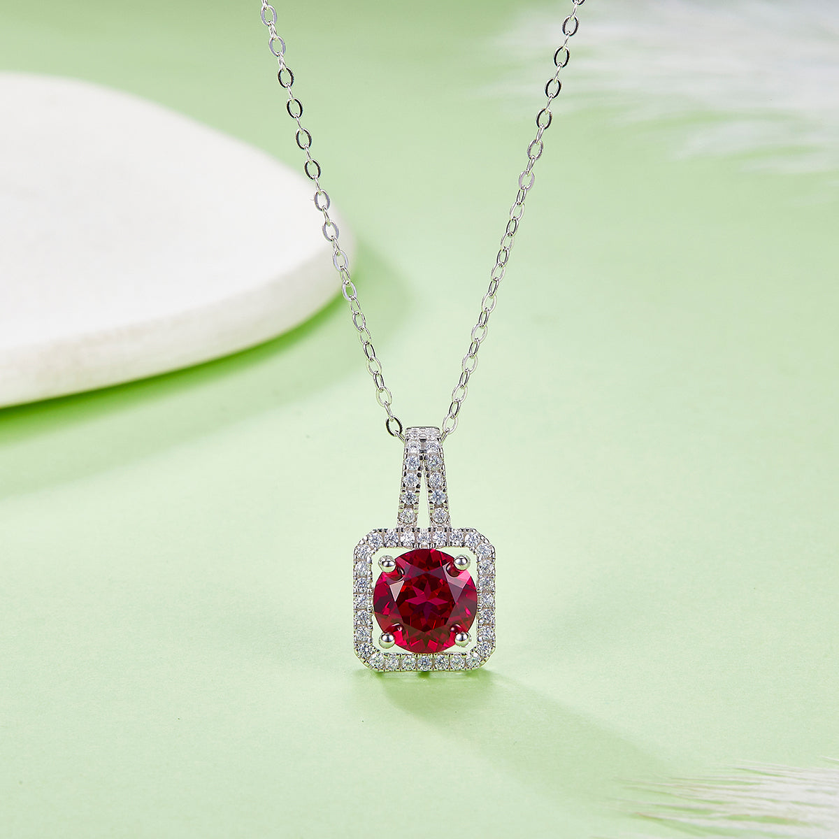S925 Collier pendentif en argent Sterling 2ct Lab-Grown Ruby Emeraude