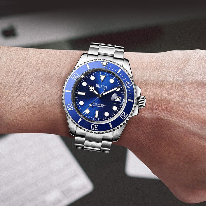 Magnification du calendrier de verre hommes montre avec une sangle en acier