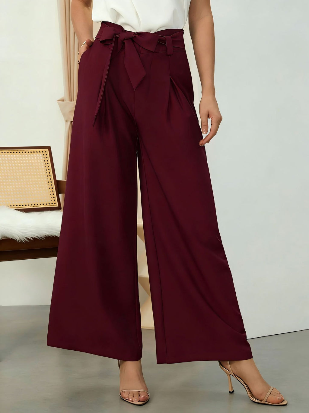 Pantalons tendance en dentelle de service