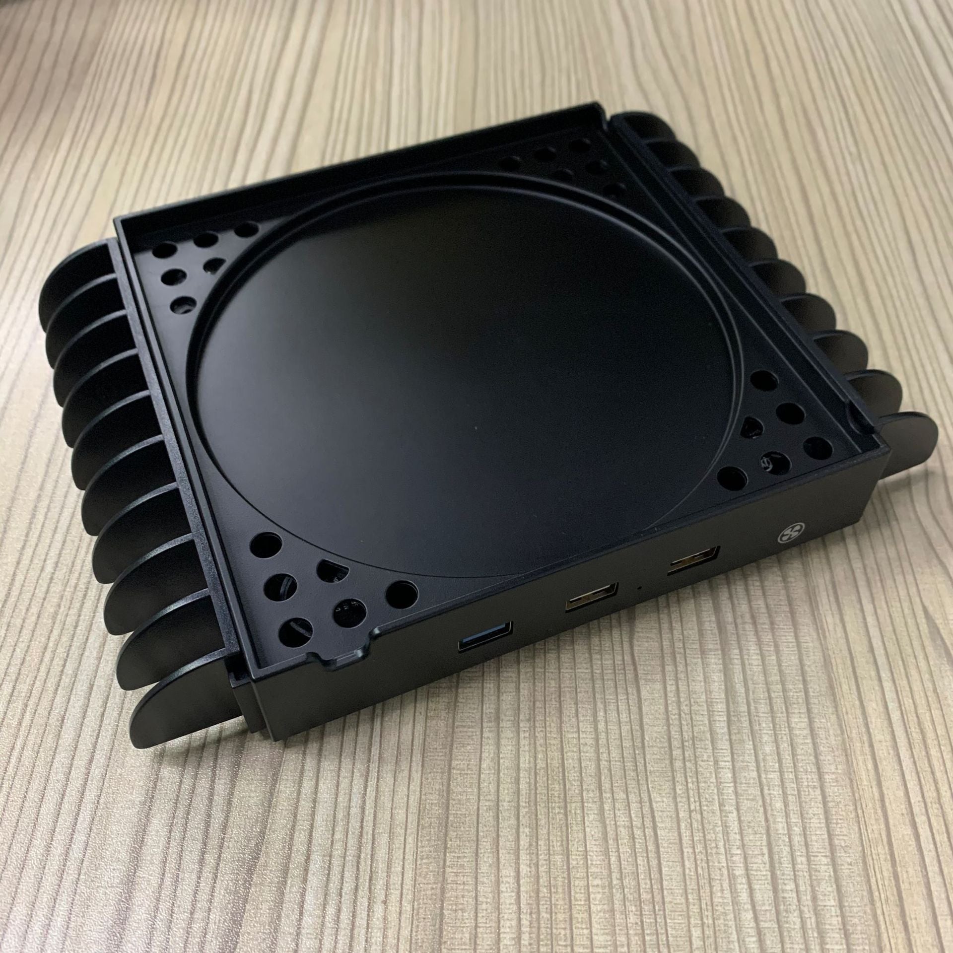 Rack de stockage Hub Cooling Base plus multifonctions