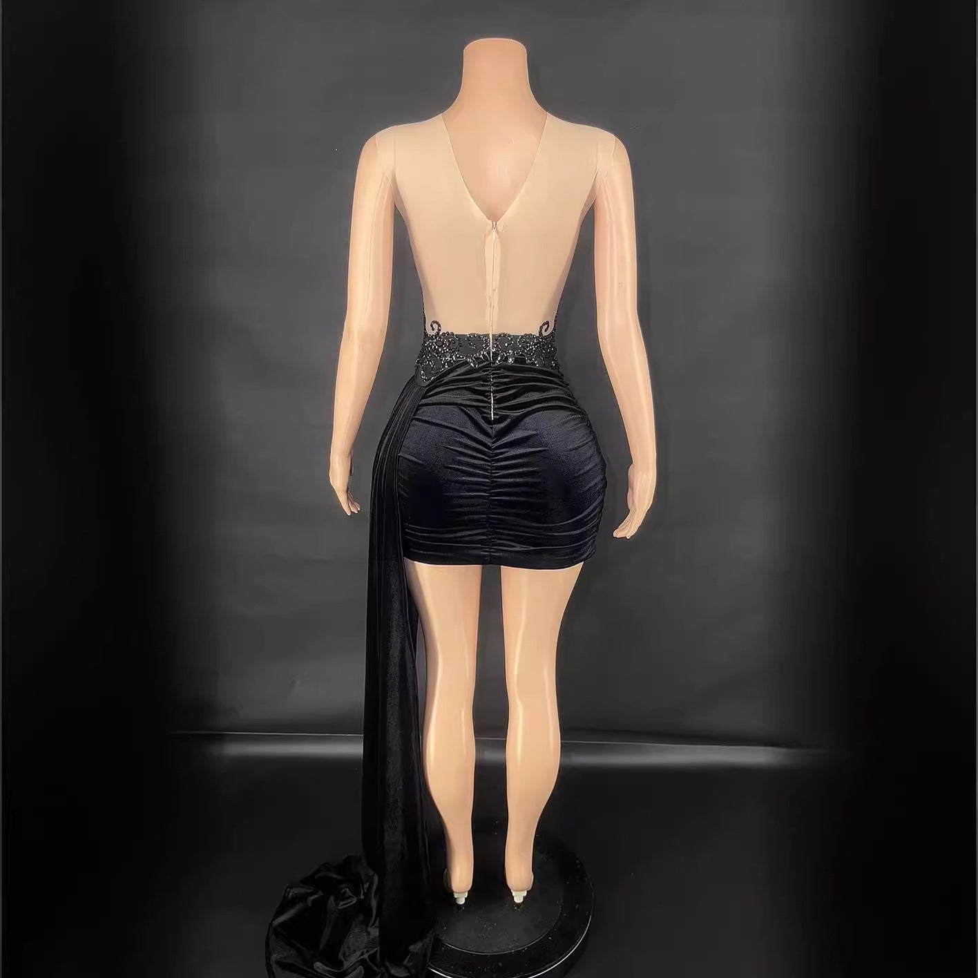 Robe de soirée de luxe d'été Femme Singer Costume de scène Robe senior Jupe latérale Trailing