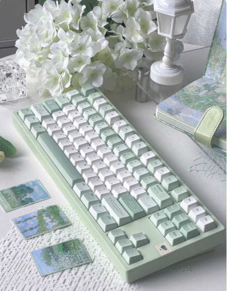 Simple Cute Light Green Highly Personalized Magnetic Axis Keycaps