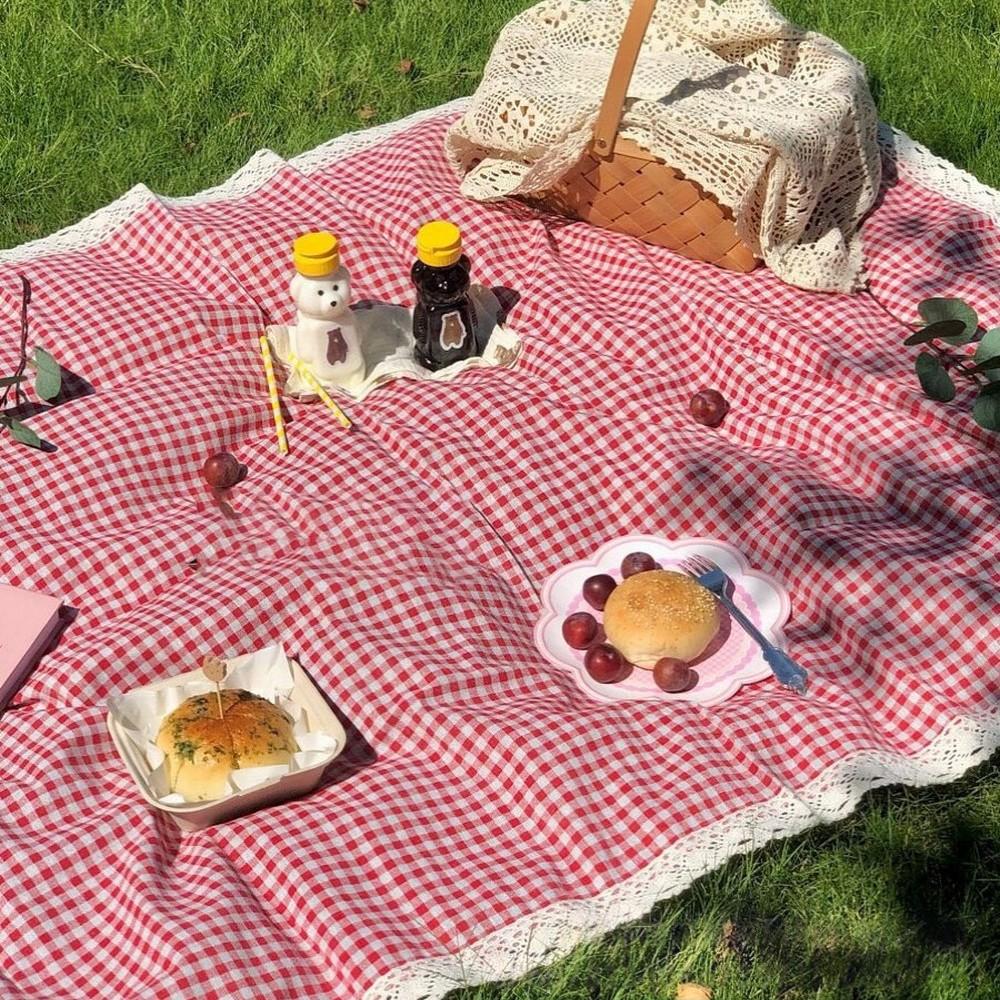 Tapis de pique-nique jaune en nappe de plein air