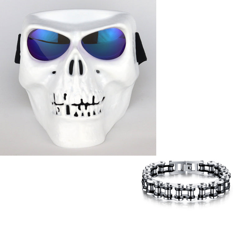 Crâne masque moto rider équipé de lunettes