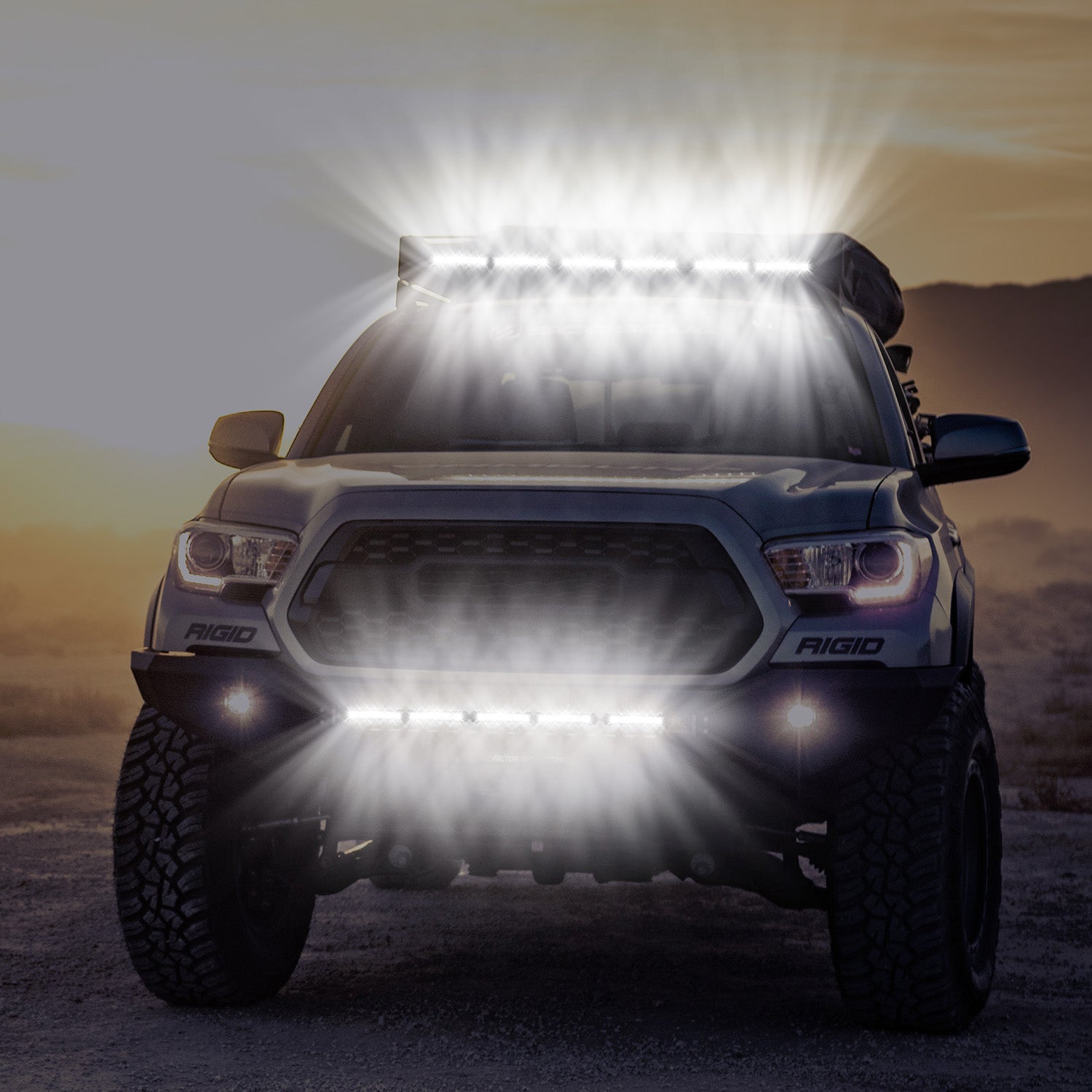 7in LED Light Bar Single Row Spot Lights 18W Ultra mince lumière de travail droite pour Tr