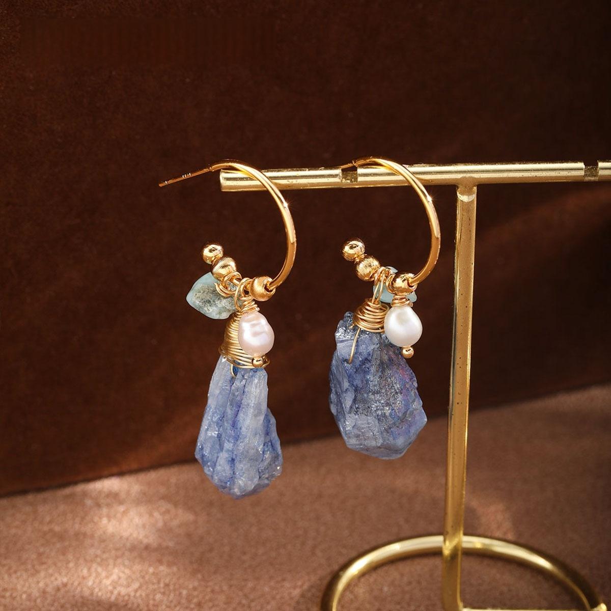 Femmes Boucles d'oreilles naturelles kyanite perle